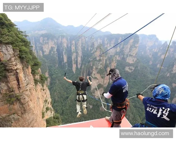 周强亲述极限运动的挑战与乐趣分享,助你勇敢追逐极限梦想 周强亲述极限运动的挑战与乐趣分享,助你勇敢追逐极限梦想