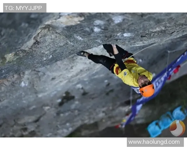 南京攀岩队的训练节奏与攀岩热点的深度解析与探讨 南京攀岩队的训练节奏与攀岩热点的深度解析与探讨