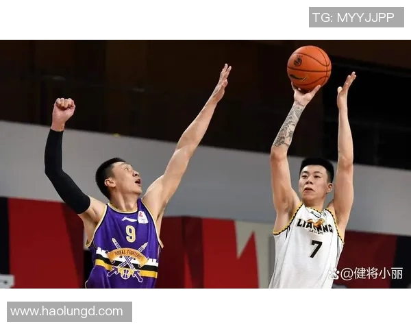 重庆篮球队灵活性创新高引发热议展现出色团队实力与战术创新 重庆篮球队灵活性创新高引发热议展现出色团队实力与战术创新