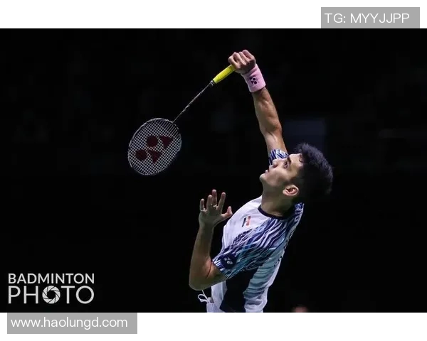 周静专访：从羽毛球新星到冠军之路的心路历程回顾