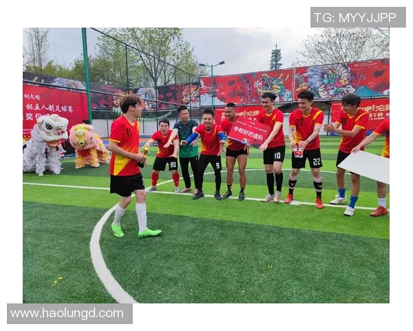 成都足球队团队协作的力量与精神凝聚力探讨