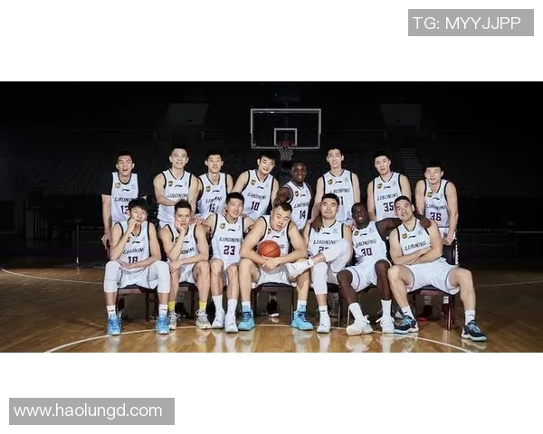 精彩回顾北京首钢与广厦的巅峰对决全场回放分析与精彩瞬间重温