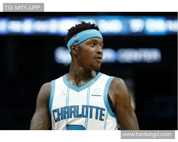 特里罗齐尔的篮球之路从新秀到明星球员的蜕变与成长历程